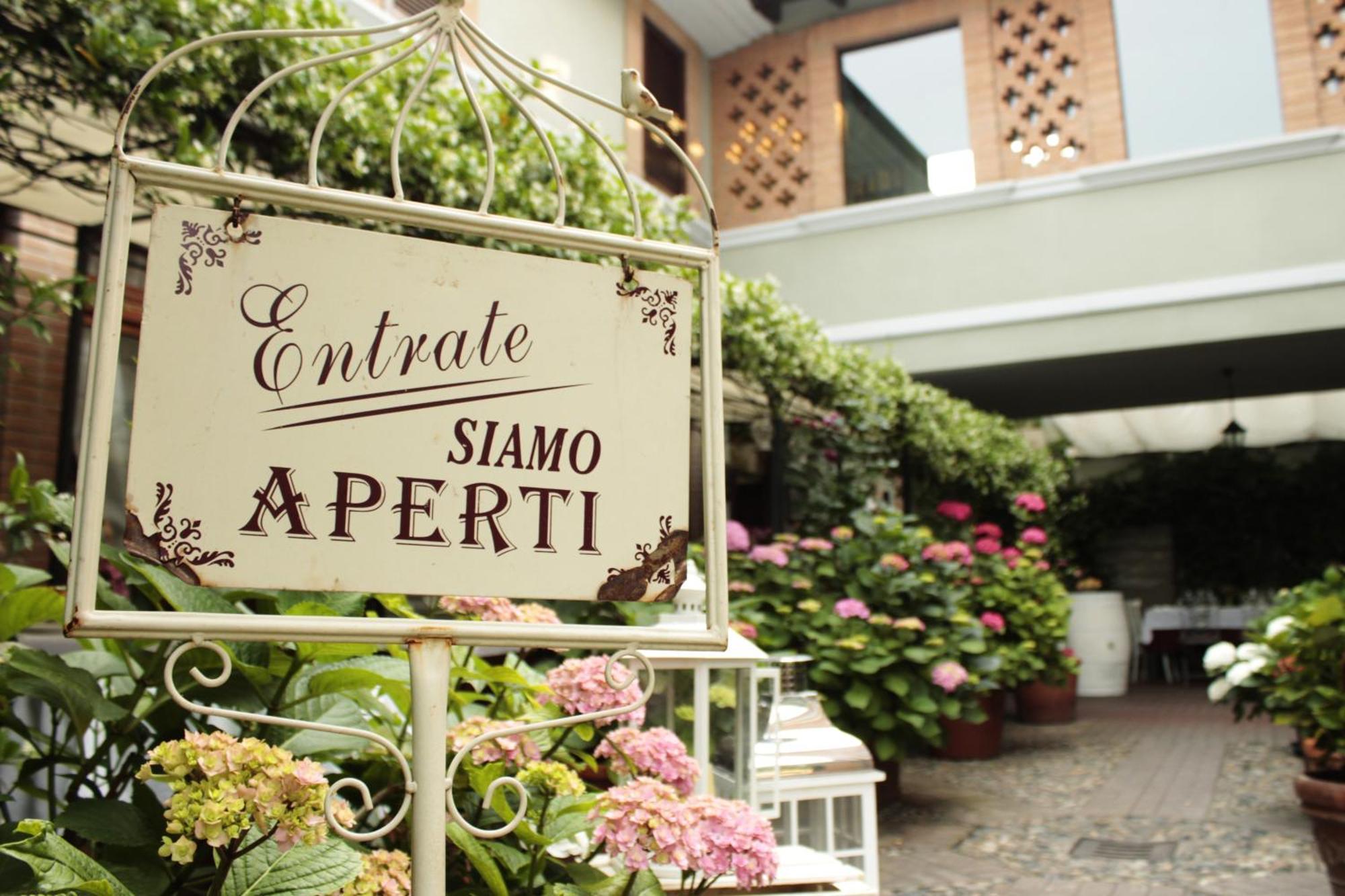 Albergo & Ristorante Selvatico Rivanazzano Terme Eksteriør billede